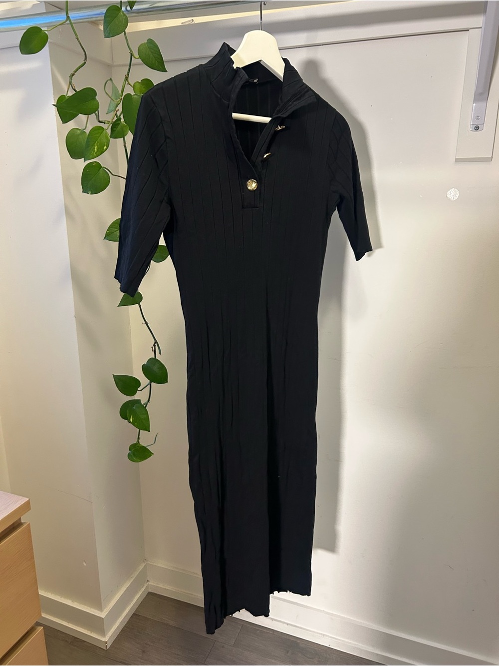 Zara Black Ribbed Maxi Dress with Button Placket
